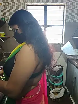 Hot Alicee online show from June 27, 2026, 6:40 am