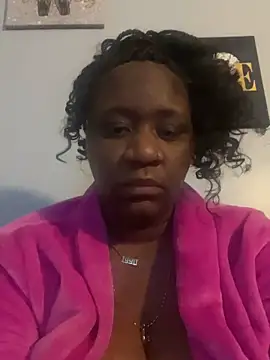 Snapshot of amberchill26 chatting on April 20, 2026, 3:04 pm amberchill26 online show from April 20, 2026, 3:04 pm