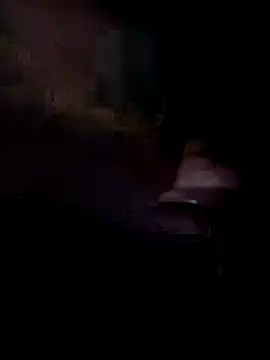 Willybigcock1981 online show from April 15, 2026, 9:16 am