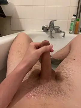 Snapshot of maxd2 chatting on April 11, 2026, 11:36 am maxd2 online show from April 11, 2026, 11:36 am