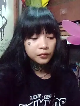 XShihoniLahgi online show from April 16, 2026, 6:19 pm
