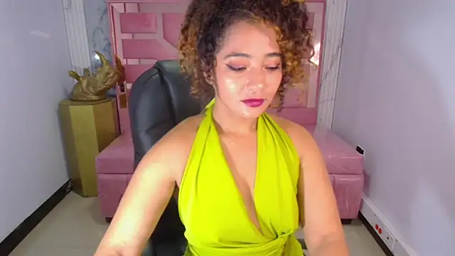 Snapshot of Brittany_ch chatting on April 11, 2026, 8:13 pm Brittany ch online show from April 11, 2026, 8:13 pm