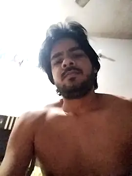 Snapshot of honey8285 chatting on April 15, 2026, 10:54 pm honey8285 online show from April 15, 2026, 10:54 pm