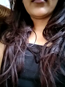 Kajal-hott online show from April 16, 2026, 3:40 am