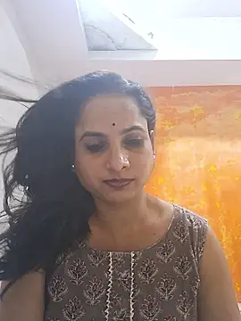 Bebo QueeN online show from May 2, 2026, 5:29 pm