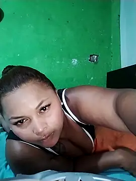 Nikita Glam online show from May 22, 2026, 3:02 am