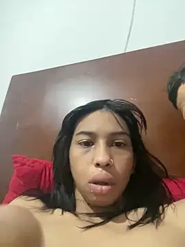 soyriri  online show from April 13, 2026, 5:57 am