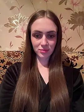 AlinaLove3213 online show from July 6, 2026, 7:49 pm