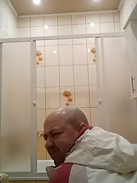 Luceriusbigass online show from December 9, 2024, 12:56 am