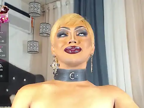 ButtWhoreBELLA online show from June 3, 2026, 2:33 pm