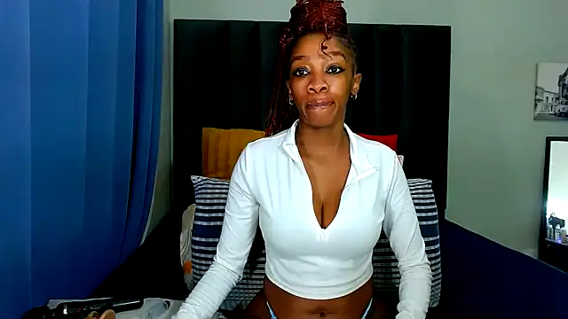 Snapshot of SexyMiaC chatting on July 7, 2026, 6:16 am SexyMiaC online show from July 7, 2026, 6:16 am