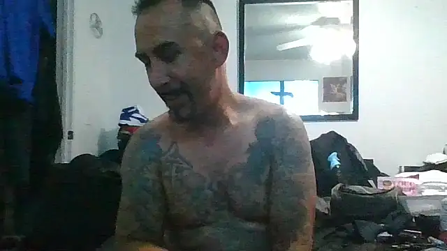 tenser59 online show from April 15, 2026, 2:13 pm