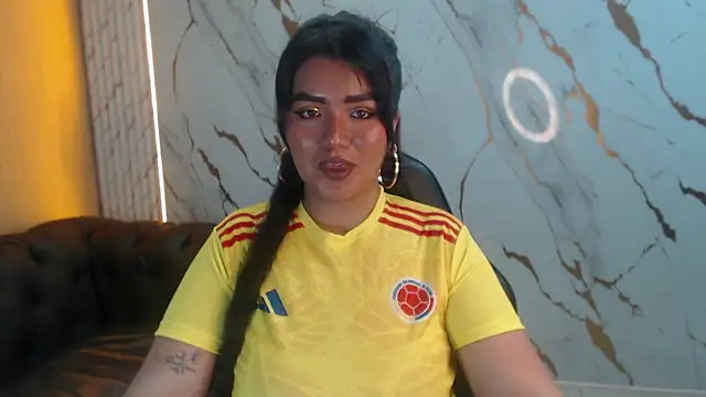 Snapshot of Sasha_tf chatting on June 17, 2026, 9:16 pm Sasha tf online show from June 17, 2026, 9:16 pm