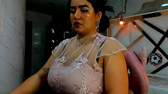 Snapshot of Sasha_tf chatting on July 16, 2026, 7:31 pm Sasha tf online show from July 16, 2026, 7:31 pm
