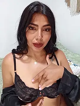 Antonella-corruso online show from June 14, 2026, 5:37 pm