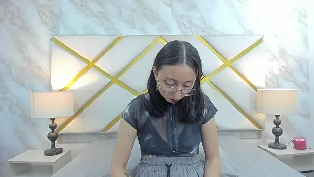NixShadow online show from June 1, 2026, 10:44 pm