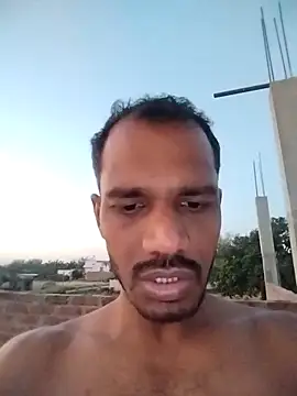 Snapshot of daddyishere102 chatting on April 10, 2026, 1:05 pm daddyishere102 online show from April 10, 2026, 1:05 pm