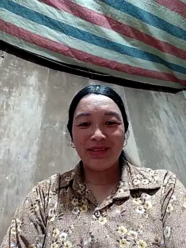 vanlucky2 online show from June 1, 2026, 2:46 am