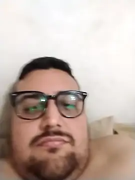 Tesaoner online show from April 9, 2026, 3:06 am