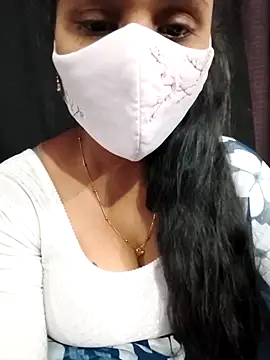 Snapshot of Jyothi_varma chatting on April 14, 2026, 10:38 pm Jyothi varma online show from April 14, 2026, 10:38 pm