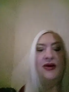Snapshot of Julia20X chatting on June 14, 2026, 6:26 am Julia20X online show from June 14, 2026, 6:26 am