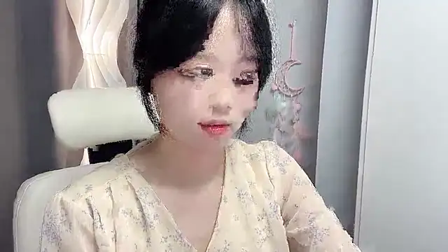 Xiaoqing00 online show from June 1, 2026, 6:15 am