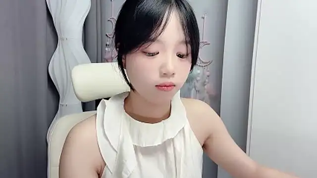 Xiaoqing00 online show from June 2, 2026, 4:36 am