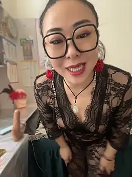 xxxlu886 online show from April 25, 2026, 3:31 am