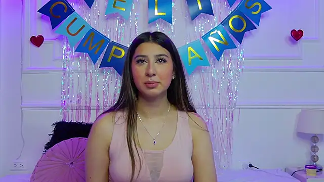 ShannonBannks online show from June 18, 2026, 5:39 pm