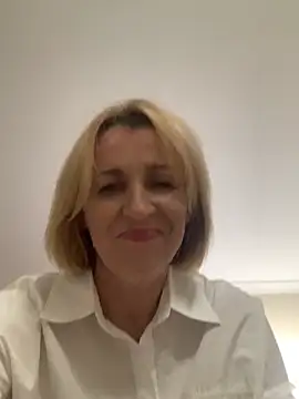 Beautiful Princess Diana online show from April 13, 2026, 7:30 pm