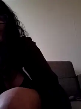 Miliffhj online show from April 11, 2026, 6:29 am