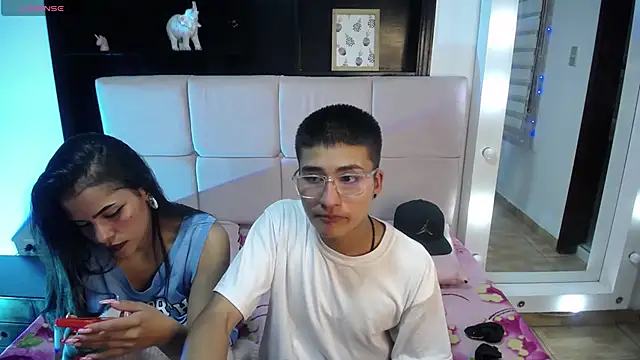 Snapshot of Tony_1_ chatting on April 14, 2026, 3:12 am Tony 1 online show from April 14, 2026, 3:12 am