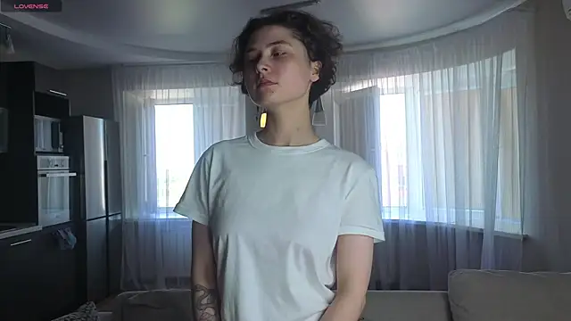 AllisonKierce online show from June 3, 2026, 3:09 am