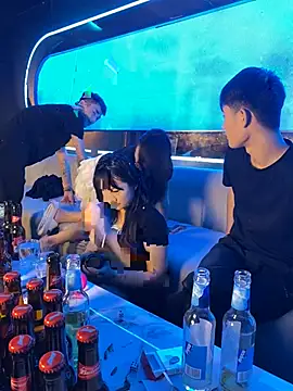 Snapshot of xuanxuan-10 chatting on April 15, 2026, 8:10 am xuanxuan-10 online show from April 15, 2026, 8:10 am