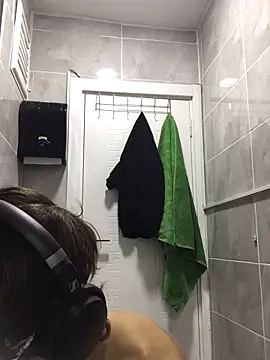 Snapshot of Eyelessmage1 chatting on April 15, 2026, 7:32 pm Eyelessmage1 online show from April 15, 2026, 7:32 pm