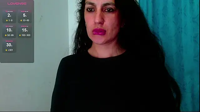 diosa gil online show from June 14, 2026, 2:24 am