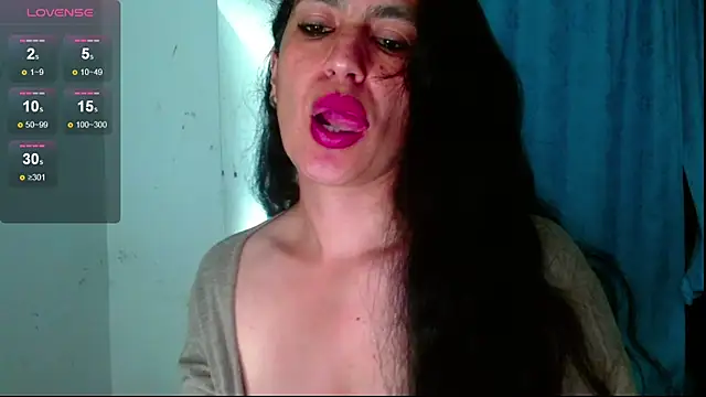 diosa gil online show from June 30, 2026, 4:02 am