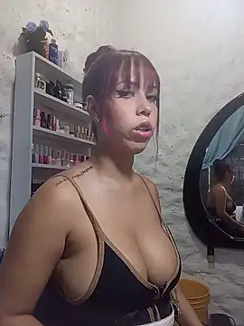 Snapshot of Samiragrey chatting on June 12, 2026, 3:55 pm Samiragrey online show from June 12, 2026, 3:55 pm