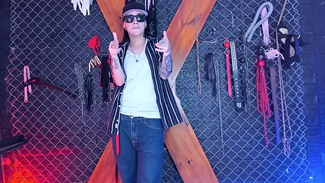 Snapshot of Bellatrix_Infernal_BDSM chatting on June 24, 2026, 7:02 pm Bellatrix Infernal BDSM online show from June 24, 2026, 7:02 pm
