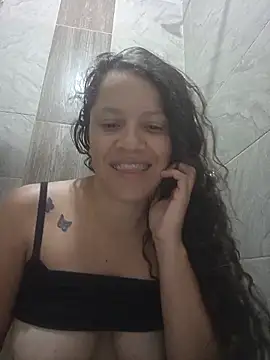 Snapshot of angelplu chatting on April 11, 2026, 5:17 pm angelplu online show from April 11, 2026, 5:17 pm