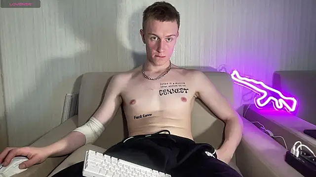 Travis Gracile online show from June 15, 2026, 9:11 am