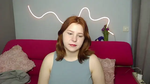 Snapshot of TeonaJ chatting on April 13, 2026, 4:51 am TeonaJ online show from April 13, 2026, 4:51 am