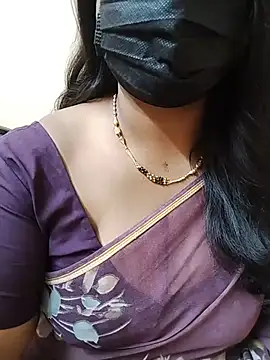 Stephaniee27 online show from July 1, 2026, 8:49 am