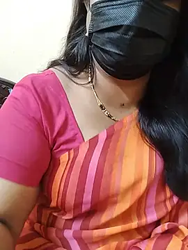 Stephaniee27 online show from July 15, 2026, 10:20 am