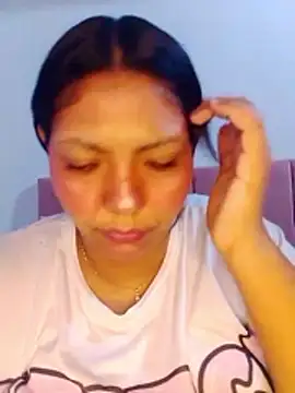 Izel  online show from May 20, 2026, 2:07 am