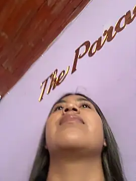 Snapshot of Kimmiebellarie chatting on April 12, 2026, 2:55 pm Kimmiebellarie online show from April 12, 2026, 2:55 pm