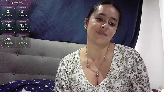 Estefany-magic online show from August 3, 2026, 1:38 pm