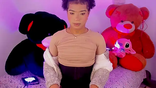nikolle mistrreHots online show from May 25, 2026, 10:16 pm