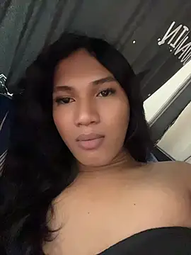 Snapshot of slutty_aki chatting on June 7, 2026, 1:43 am slutty aki online show from June 7, 2026, 1:43 am