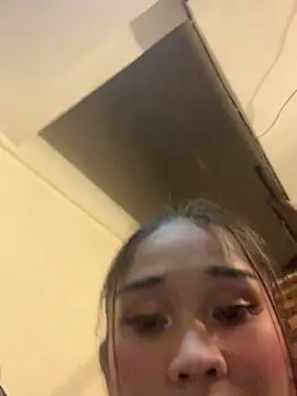 hugecock cali online show from June 3, 2026, 2:33 pm